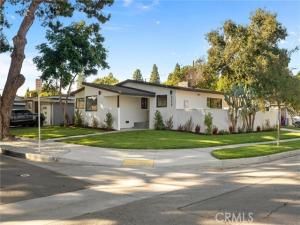 MLS #DW25241808 image #0