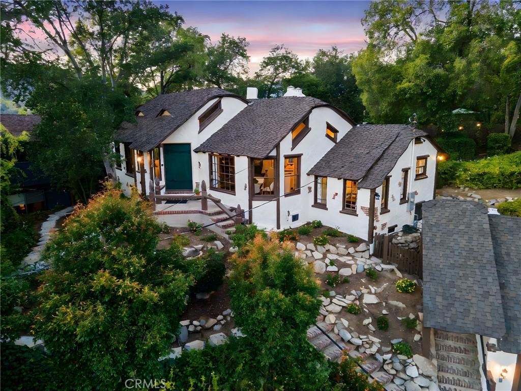 MLS #DW25243114 image #0