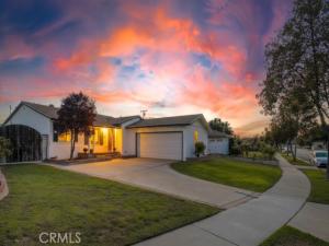 MLS #DW25244123 image #0