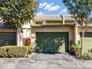 MLS #DW25246591 image #0