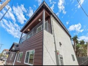 MLS #DW25246735 image #0