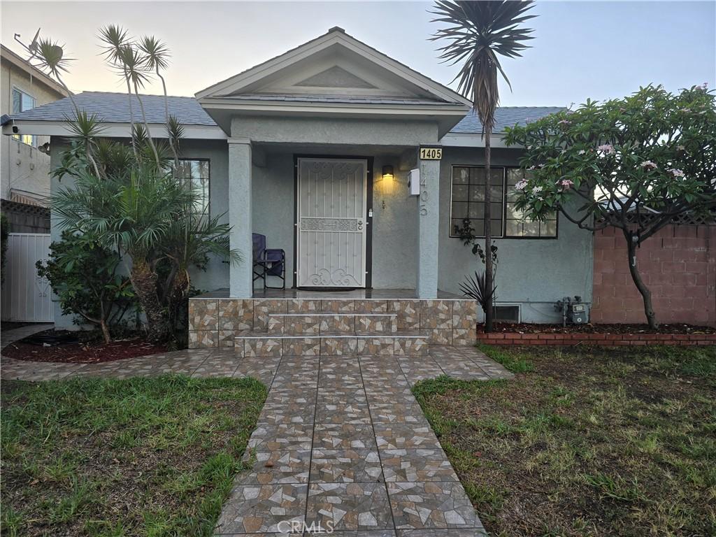 MLS #DW25252679 image #0