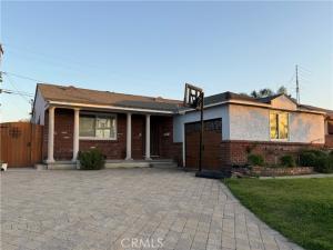 MLS #DW25252877 image #0