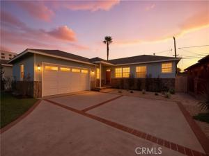 MLS #DW25253153 image #0