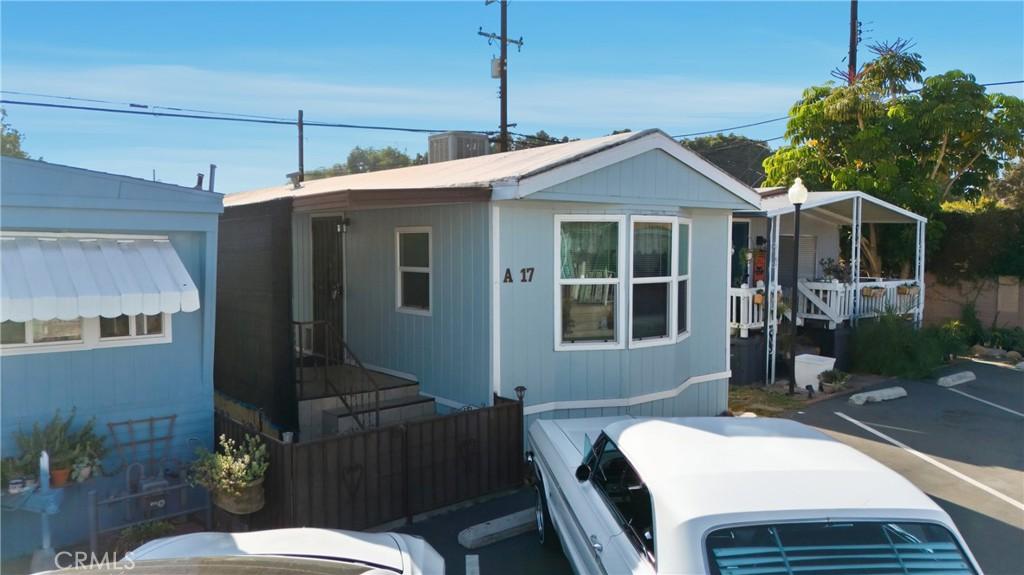 MLS #DW25254665 image #0