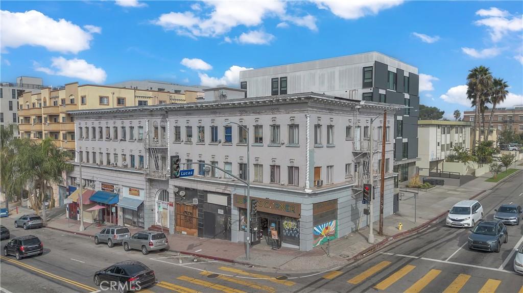 MLS #DW25254858 img 0