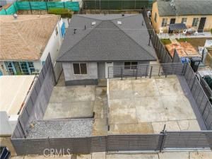 MLS #DW25255802 image #0