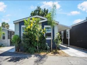 MLS #DW25256776 image #0