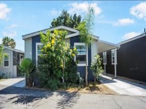 MLS #DW25256776 image #0