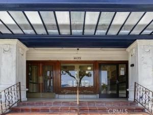 MLS #DW25257136 image #0