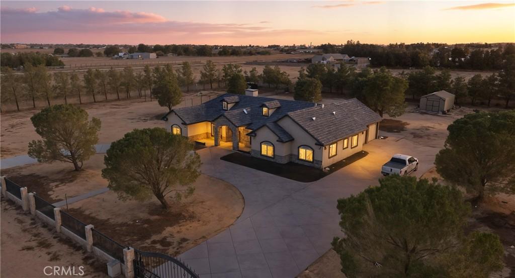 MLS #DW25257434 image #0