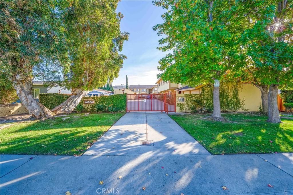 MLS #DW25258205 image #0