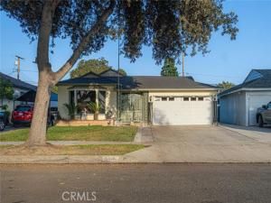 MLS #DW25261051 image #0