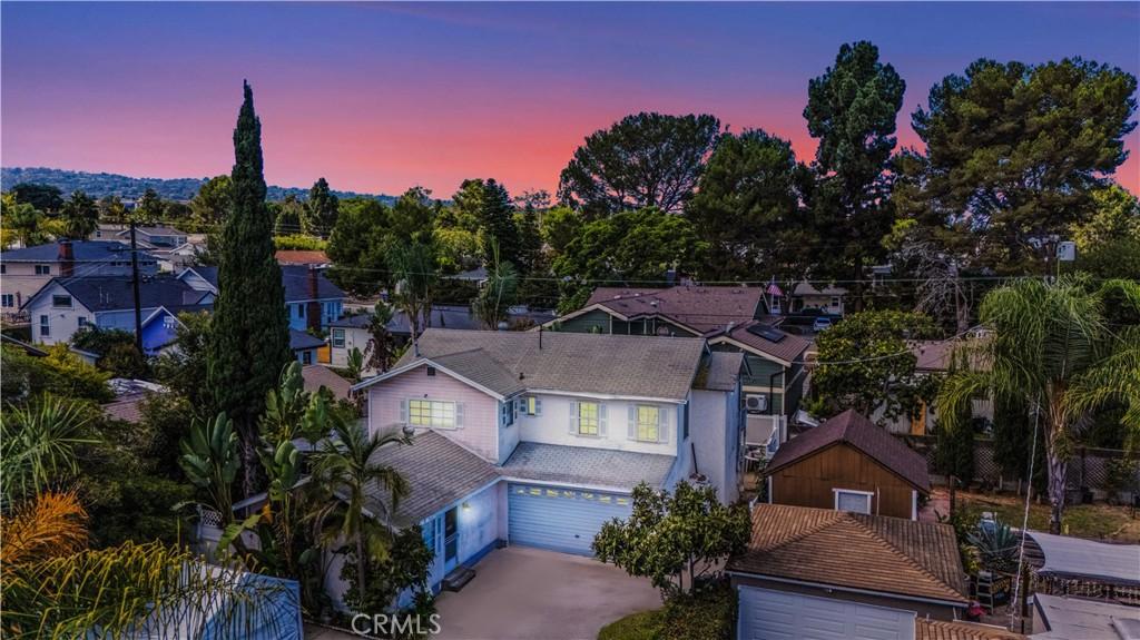 MLS #DW25262890 image #0