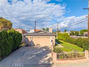 MLS #DW25264231 image #0