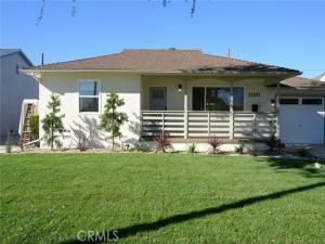 MLS #DW25266008 image #0