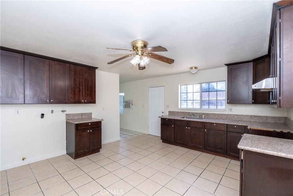 MLS #DW25266475 image #0