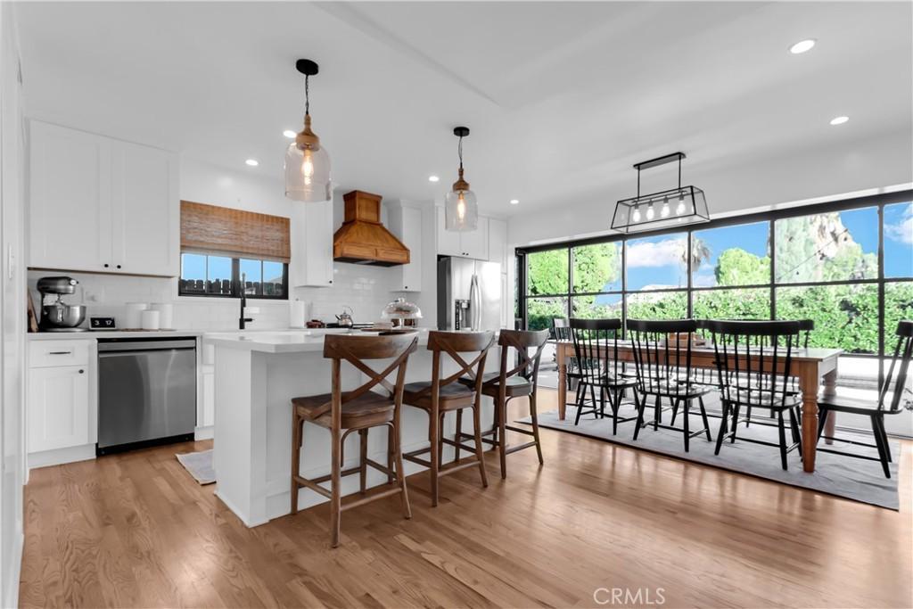 MLS #DW25267370 image #0