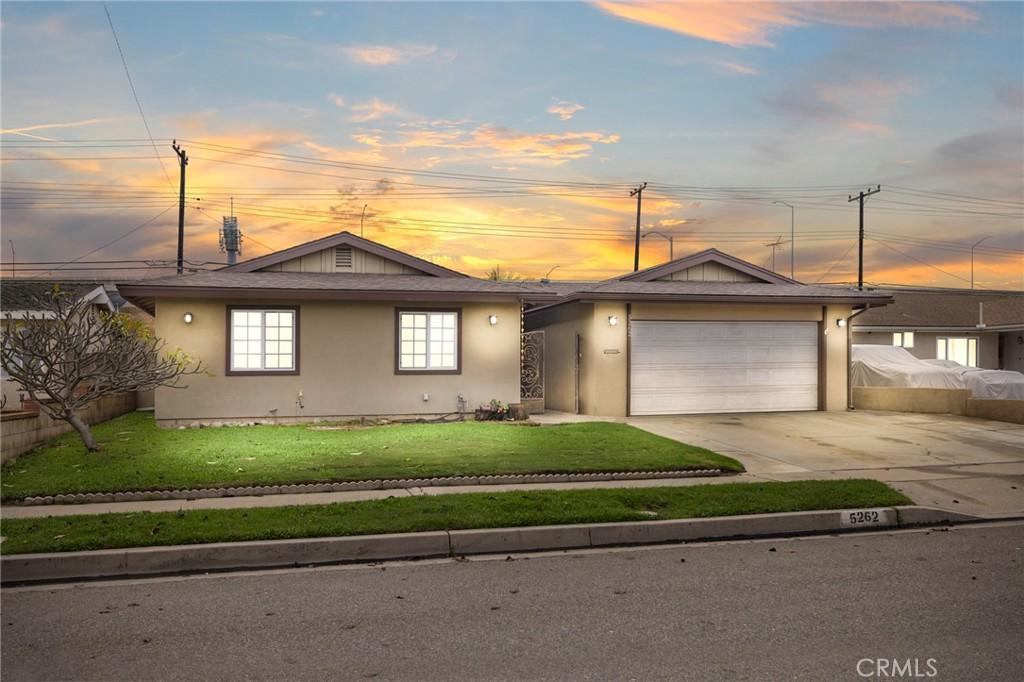 MLS #DW25270130 image #0