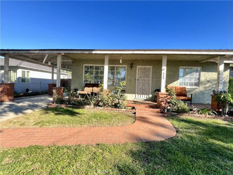 MLS #DW25271044 image #0