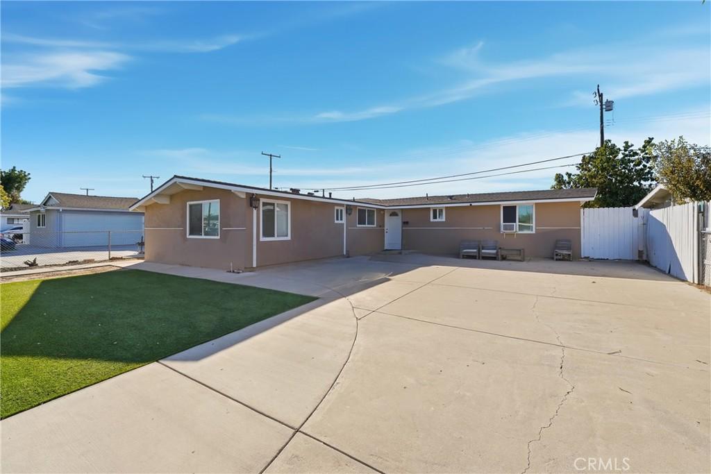 MLS #DW25272455 image #0