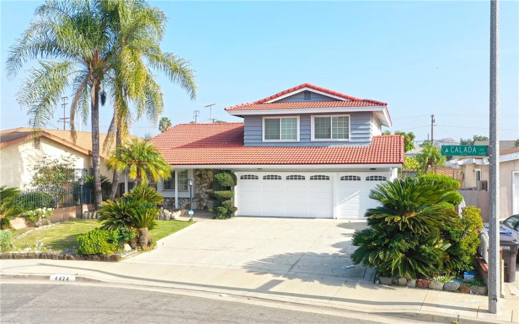 MLS #DW25276249 image #0