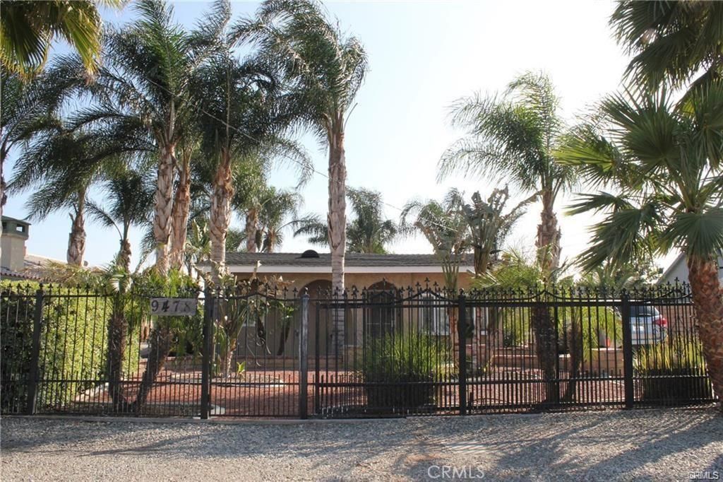 MLS #DW25276485 image #0