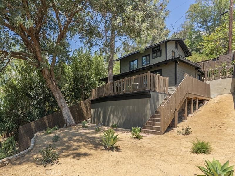 MLS #DW25276676 image #0