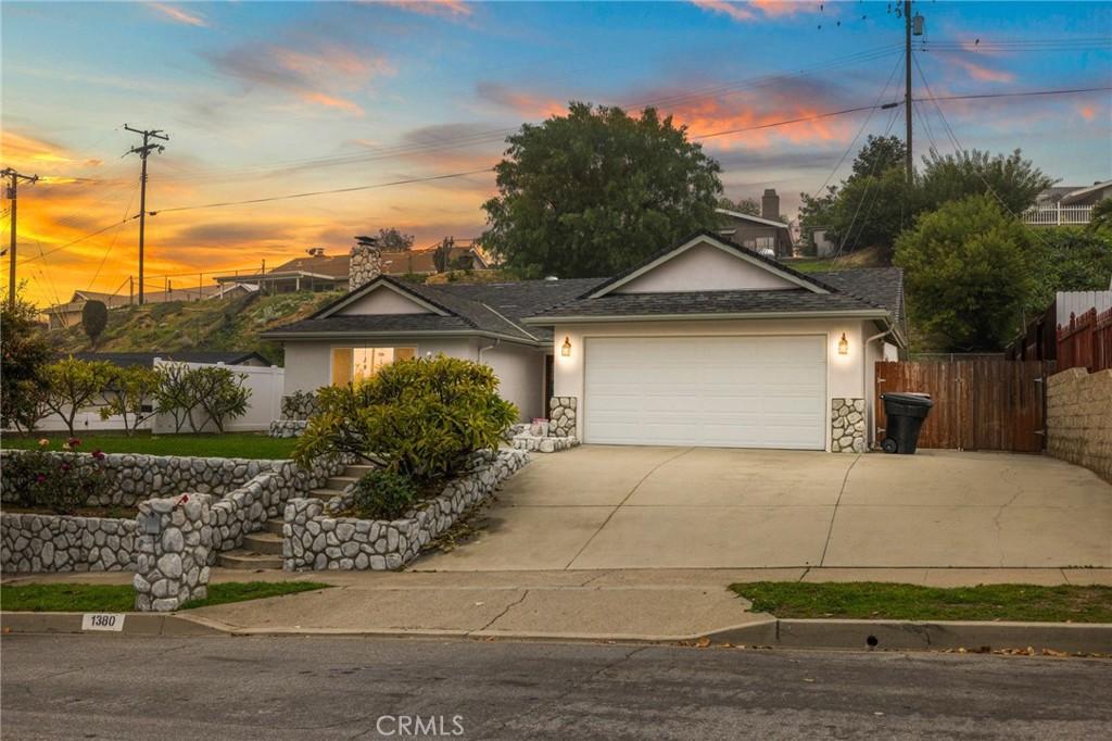 MLS #DW25277528 image #0