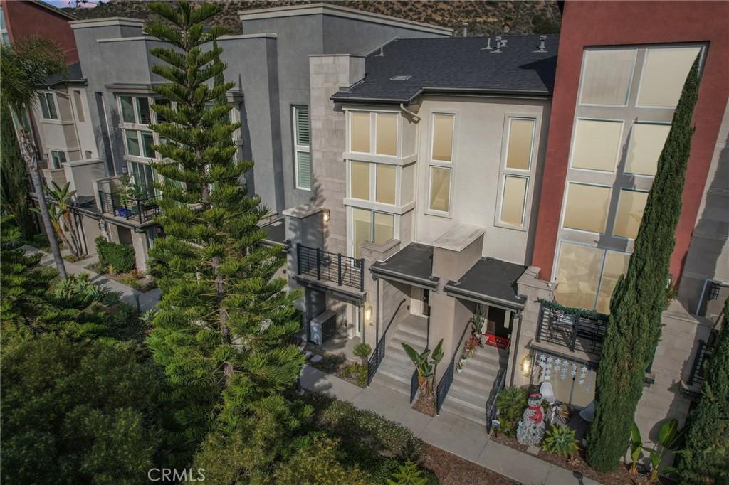 MLS #DW25278787 image #0