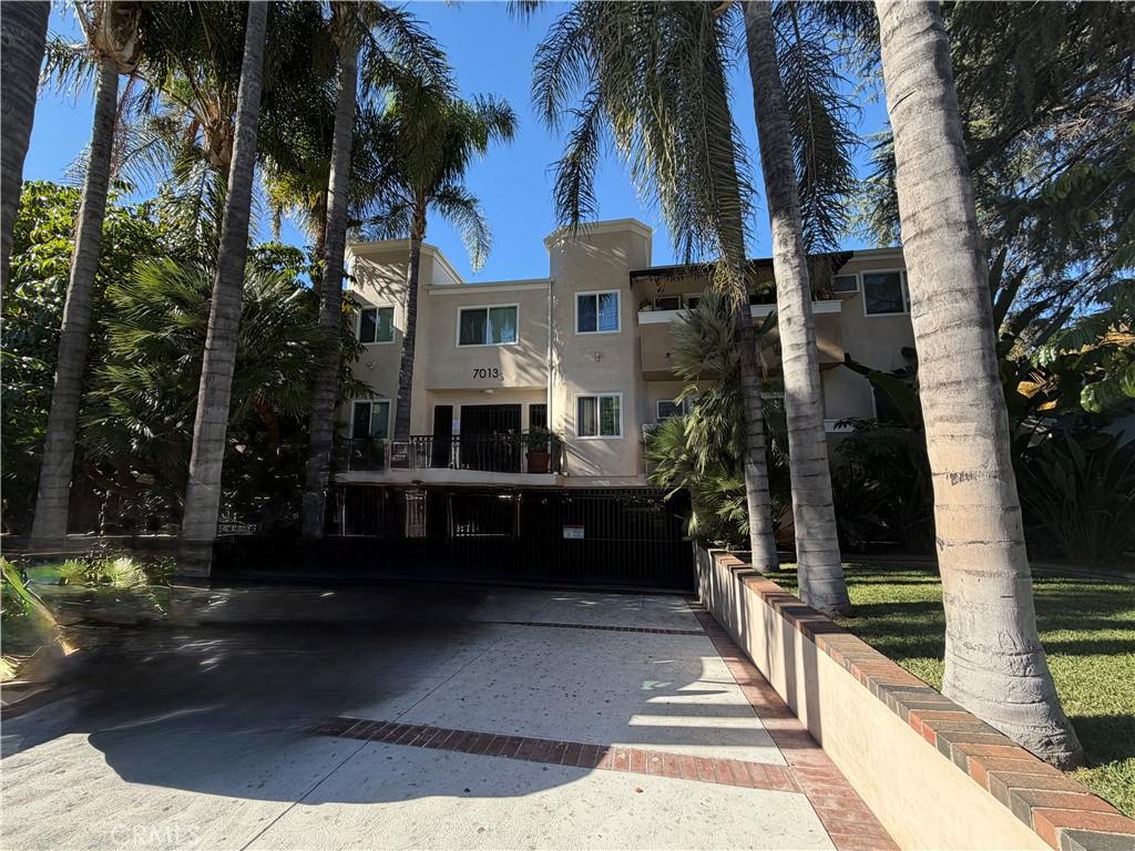 MLS #DW25278924 image #0