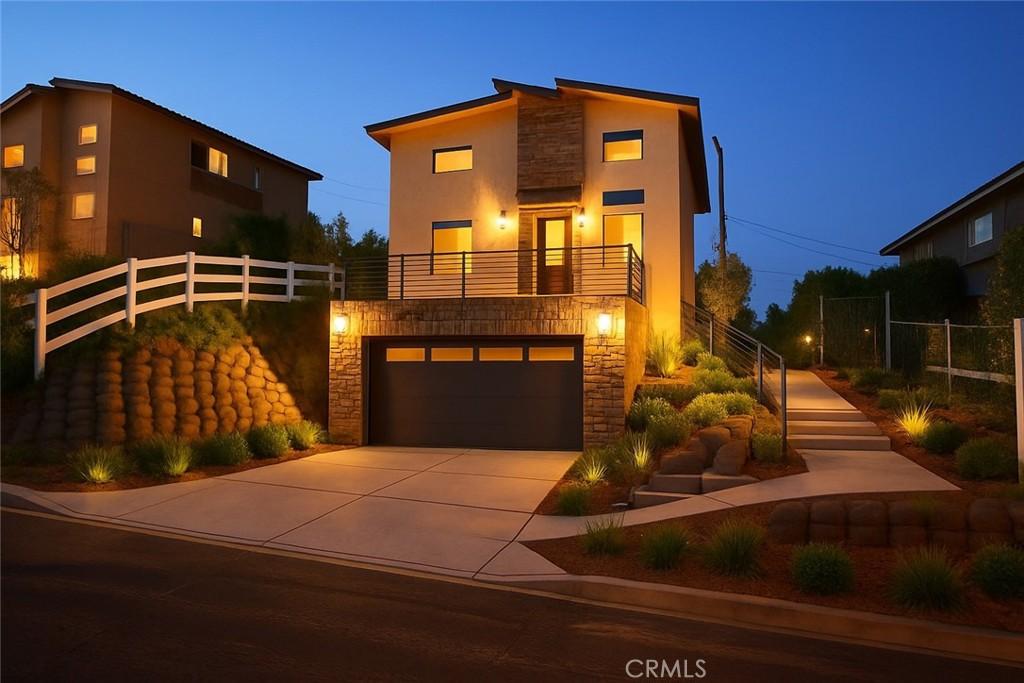 MLS #DW25279122 image #0