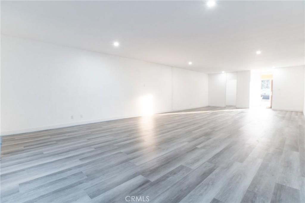 MLS #DW25279441 image #0