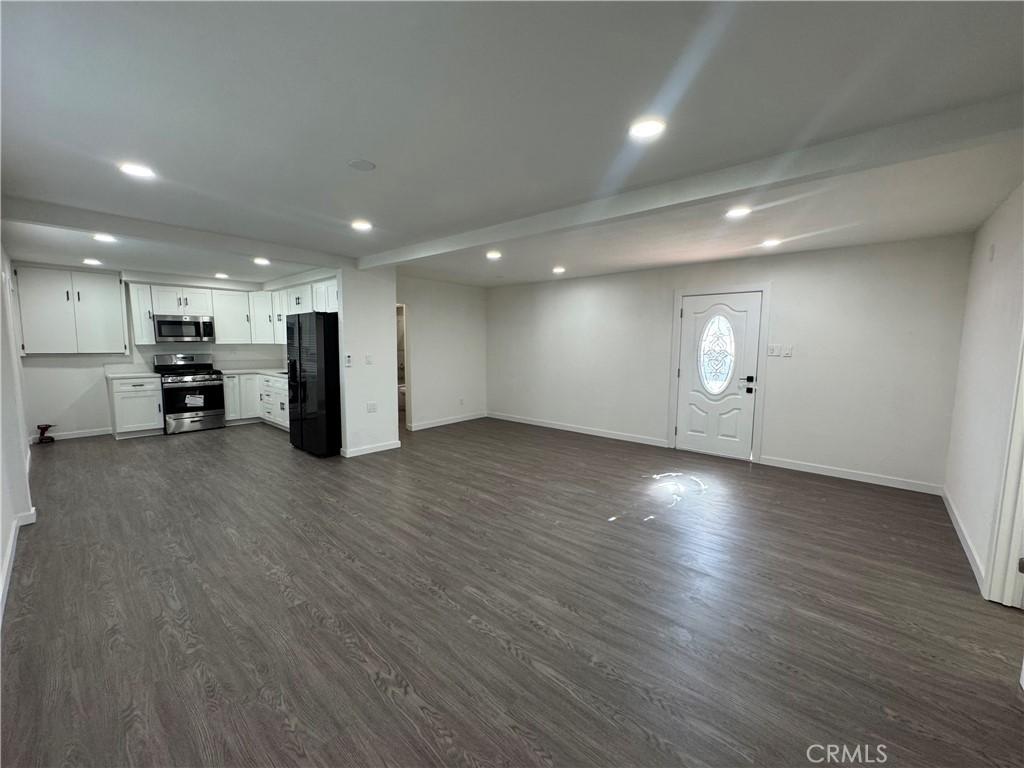 MLS #DW25282351 image #0