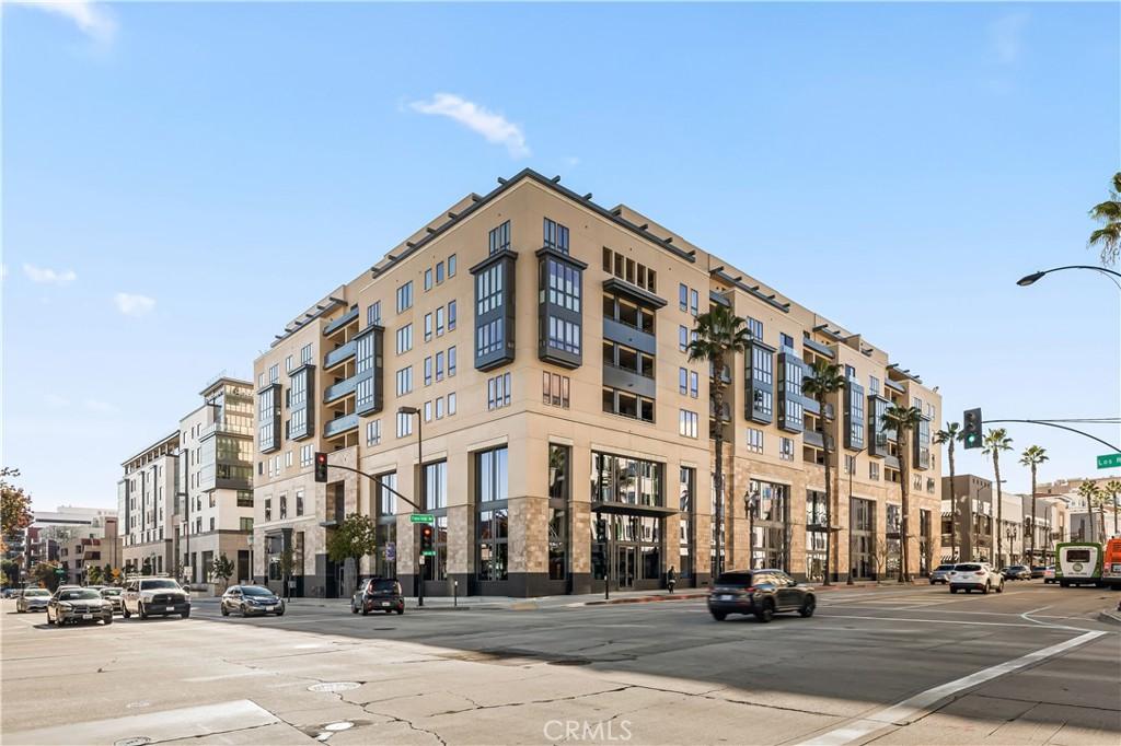 MLS #DW26003270 image #0