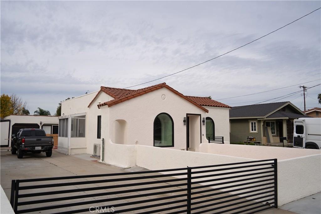 MLS #DW26003696 image #0