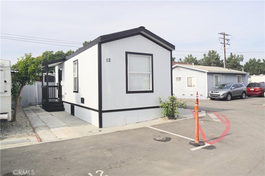 MLS #DW26003856 image #0