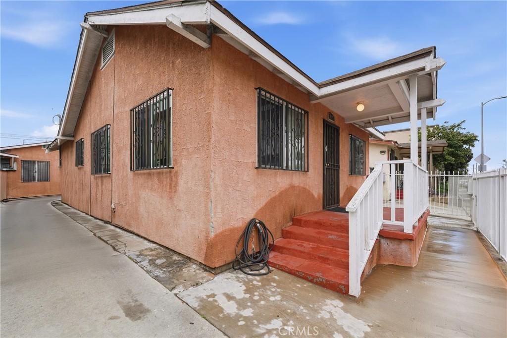 MLS #DW26006372 image #0