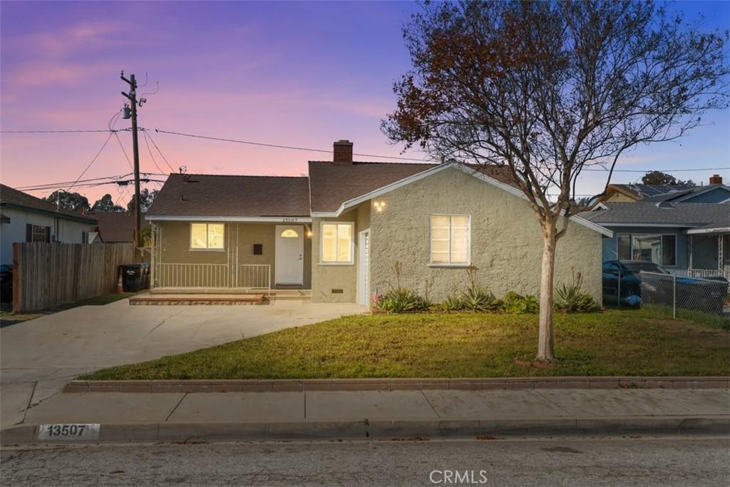 MLS #DW26008253 image #0