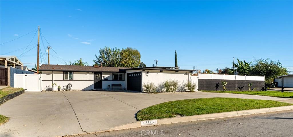 MLS #DW26008358 image #0