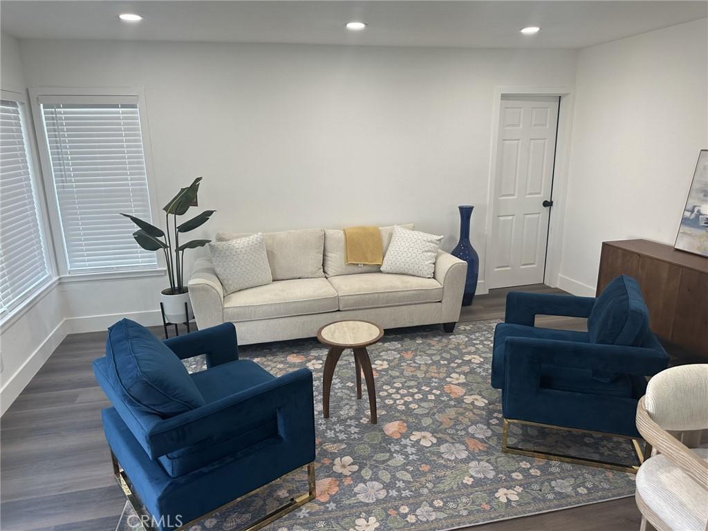 MLS #DW26009060 image #0