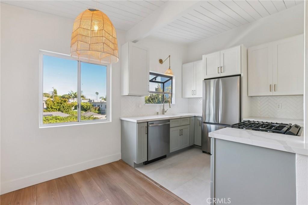 2909 10th #4 Santa Monica CA 90405 | MLS #DW26010470 45 MLS #DW26010470 image #0