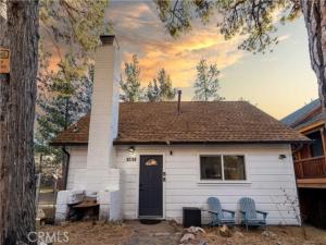 MLS #DW26013711 image #0