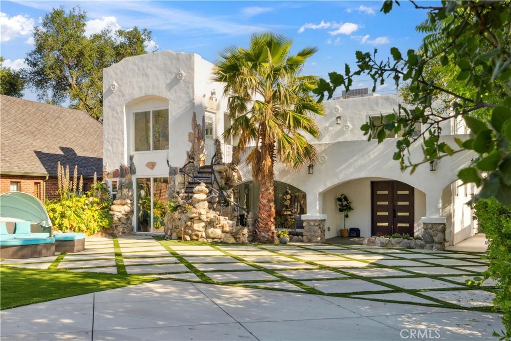 MLS #DW26015047 image #0