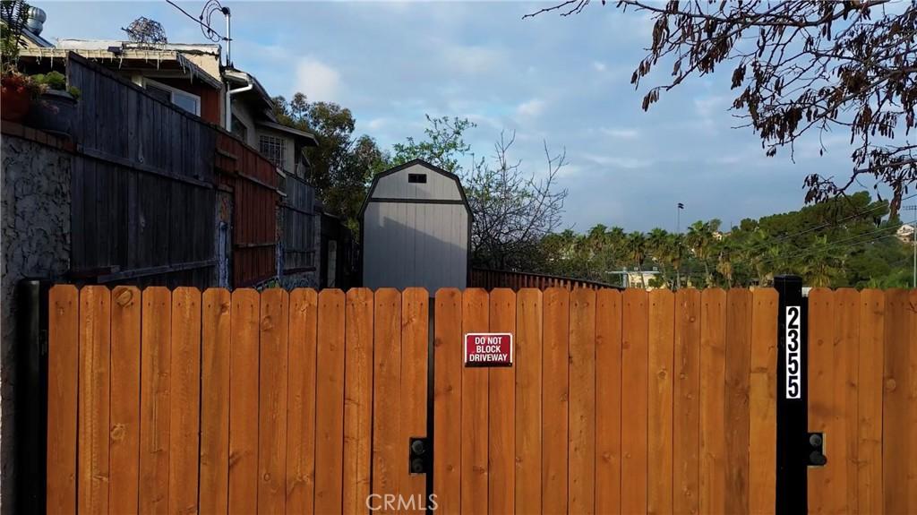 MLS #DW26028814 image #0
