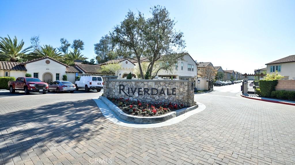 MLS #DW26051930 image #0