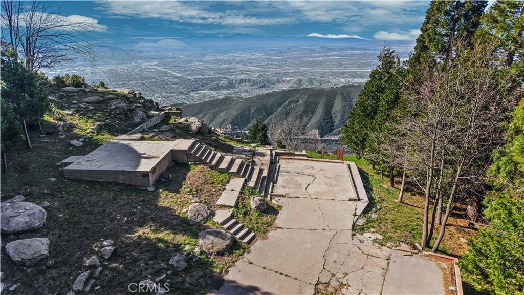 MLS #DW26058477 image #0