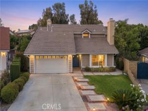 MLS #DW26083555 image #0