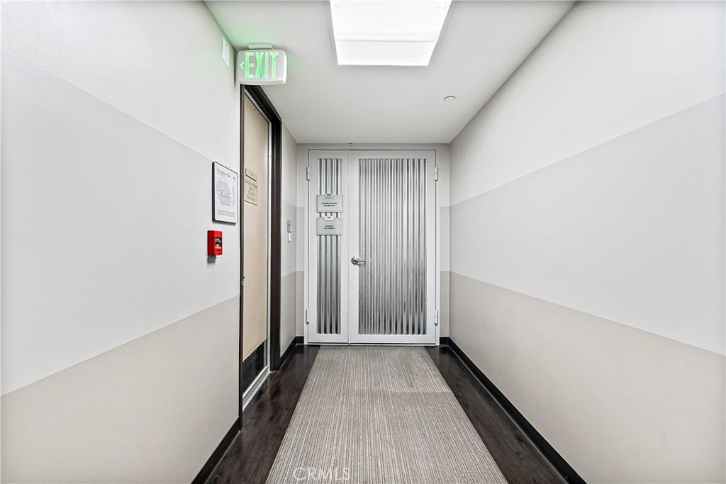 MLS #DW26085393 image #0