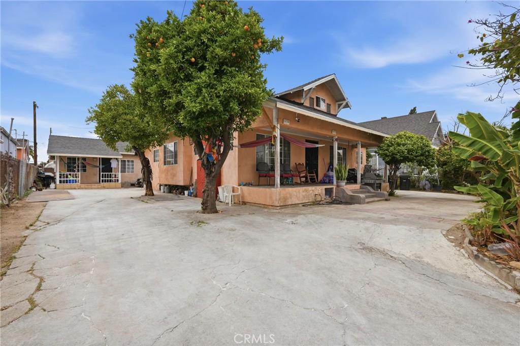 1472 W 37th st ST Los Angeles CA 90018 | MLS #DW26102332 41 MLS #DW26102332 image #0
